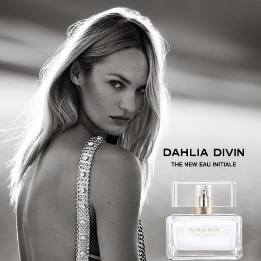 https://dulluxperfumaria.loja.biz/media/tmp/catalog/product/d/a/dahlia_divin_eau_initiale.jpg