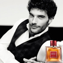 https://dulluxperfumaria.loja.biz/media/tmp/catalog/product/3/9/39f70a70690bed26a13d5905be9157c0_1_.jpg