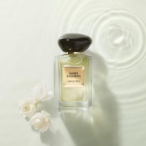 https://dulluxperfumaria.loja.biz/media/tmp/catalog/product/j/a/jasmin_kusamono.jpg