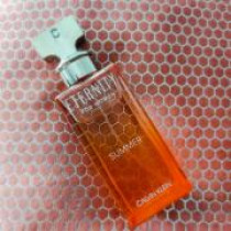 https://dulluxperfumaria.loja.biz/media/tmp/catalog/product/y/c/ycuvbxbllmhqwjz6.jpg